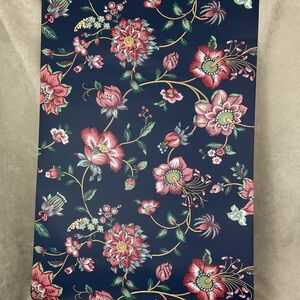 Vintage Waverly Jacobean floral wallpaper remnant 85” x 27”